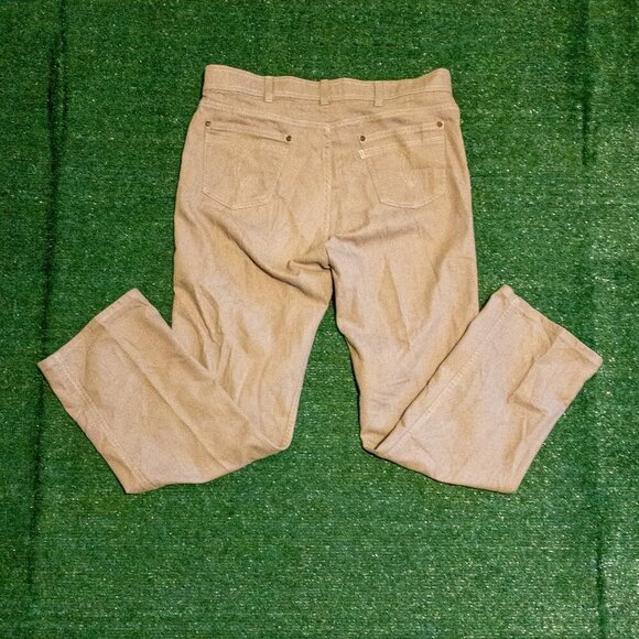 VINTAGE LEVIS WITH A SKOSH MORE ROOM MENS JEANS TAN PANTS RETRO 36W X 31L - Picture 3 of 7